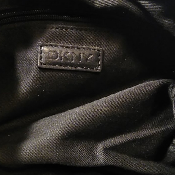 Dkny - Picture 8 of 8